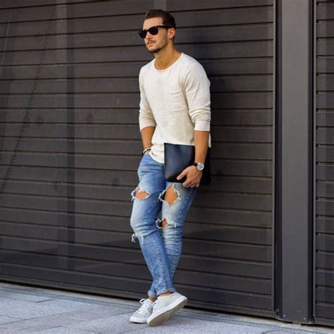 sneakers with skinny jeans men.